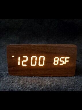 Bauhn Wireless Charging Clock with Charge Pad for Phone